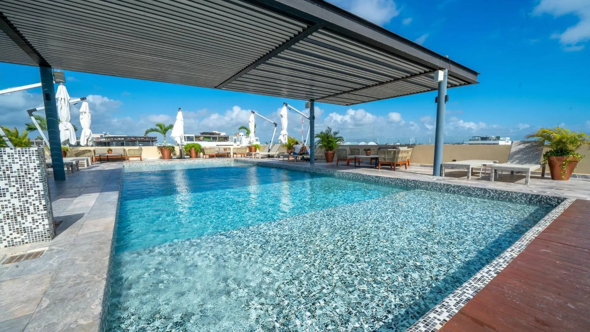 Apartamento Luxury 1 Bedroom Condo With Rooftop Pool - Singular Joy Residences, Jojo Playa del Carmen