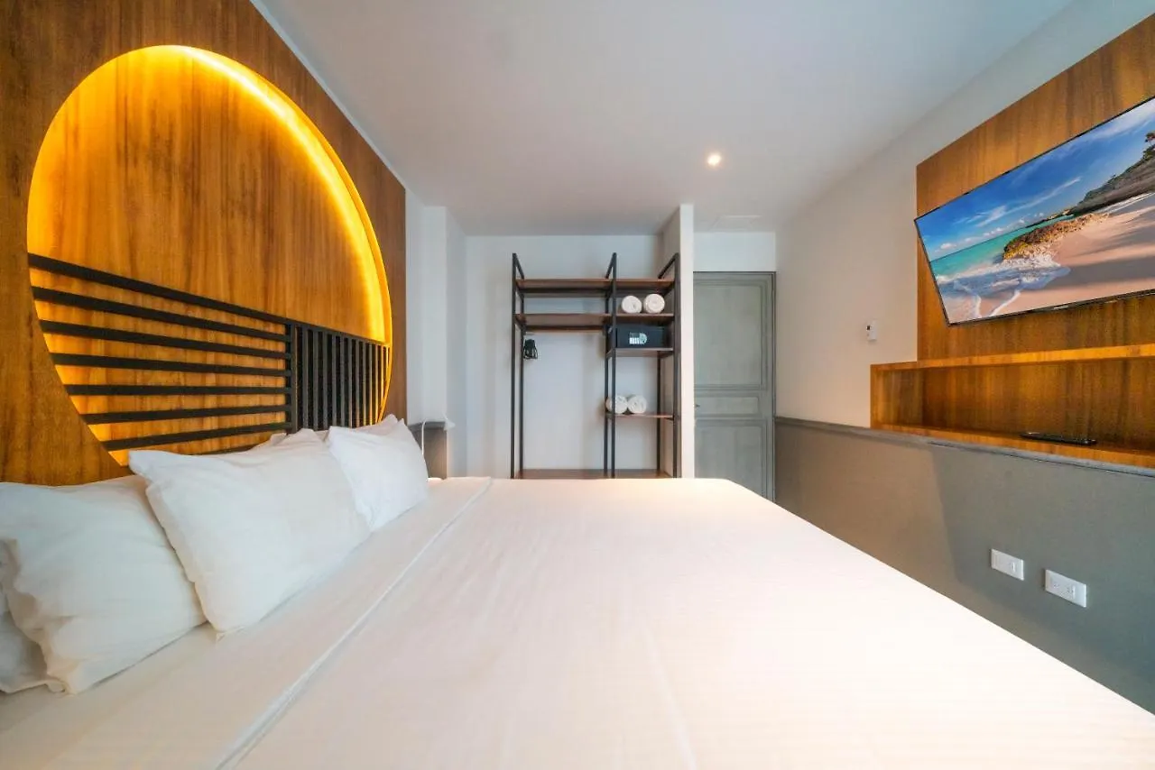 Luxury 1 Bedroom Condo With Rooftop Pool - Singular Joy Residences, Jojo Playa del Carmen Apartment