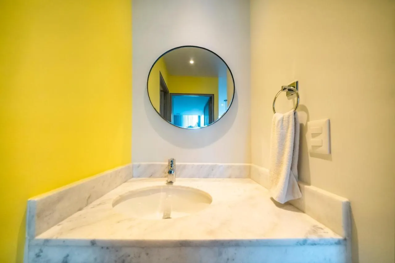 Luxury 1 Bedroom Condo With Rooftop Pool - Singular Joy Residences, Jojo Playa del Carmen 0*,