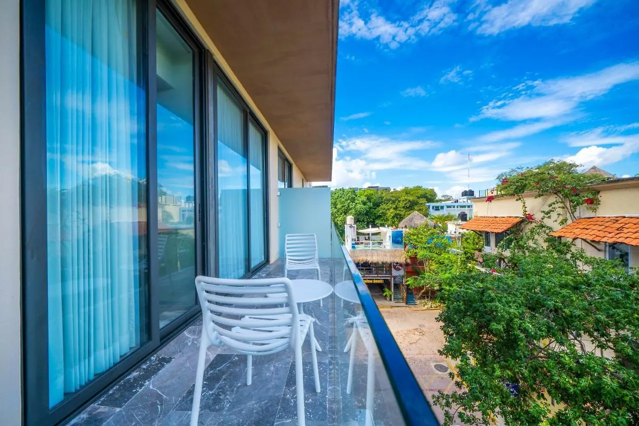 Luxury 1 Bedroom Condo With Rooftop Pool - Singular Joy Residences, Jojo Playa del Carmen